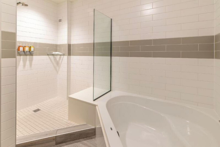 Bathroom 4, Mistequa Casino Hotel, Stevens