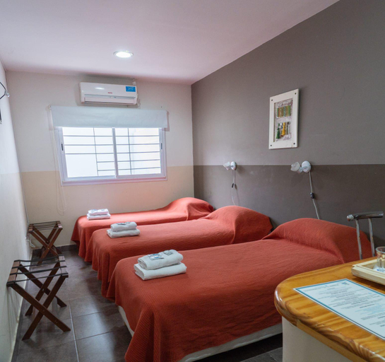 5, Hotel Leguizamon, Capital