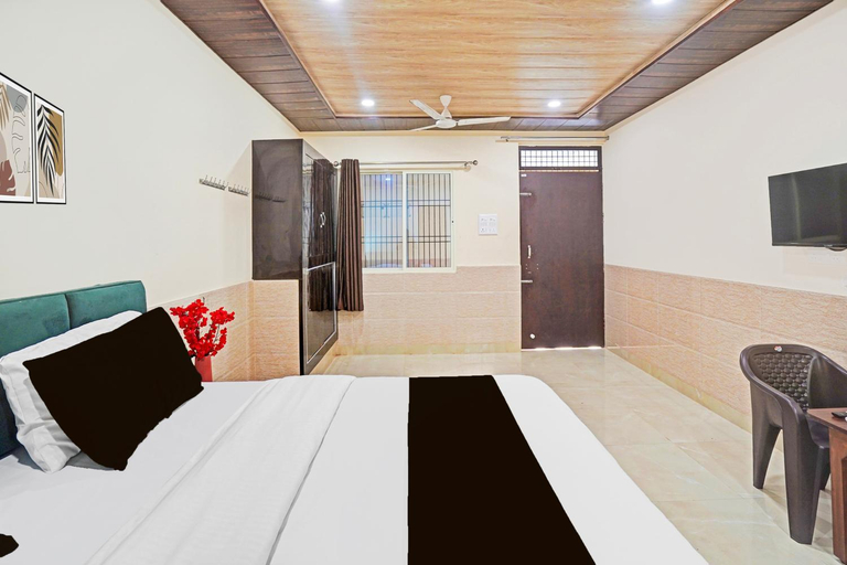 Bedroom 3, OYO Hotel O Varanasi Banaras Junction Formerly Girija Palace, Varanasi