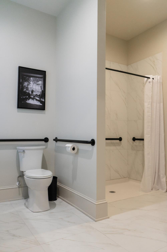 Bathroom 4, White House Hotel, Harrison