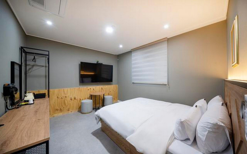 Bedroom 2, Daejeon Yongjeon Boutique Two Days, Dong