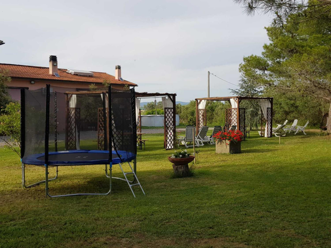 Others 4, Il Boschetto, Grosseto