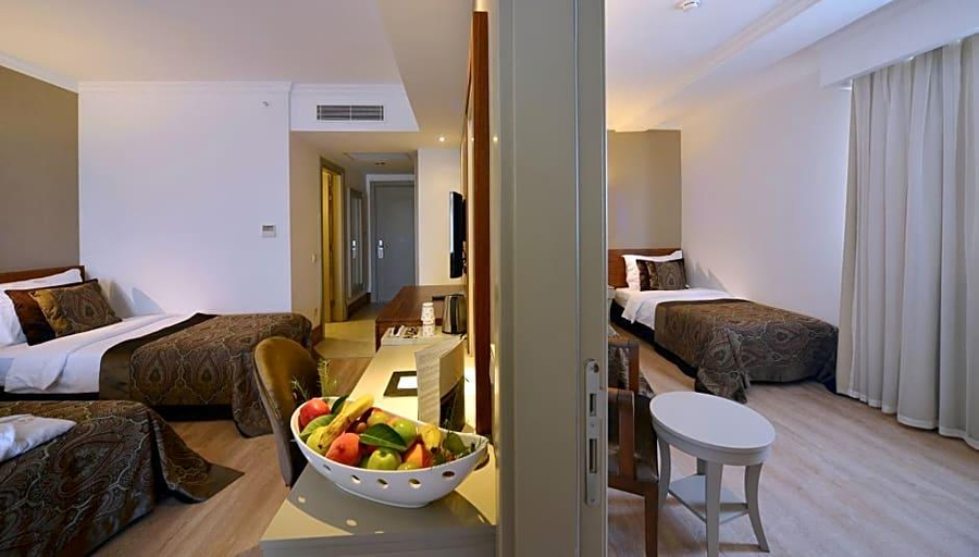 Bedroom 4, Side Crown Serenity Ultra All Inclusive, Manavgat