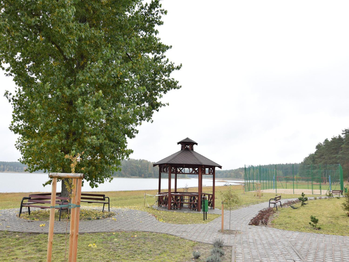 Others 5, Cottage by Kiedrowickie Lake with Boat Access, Bytów