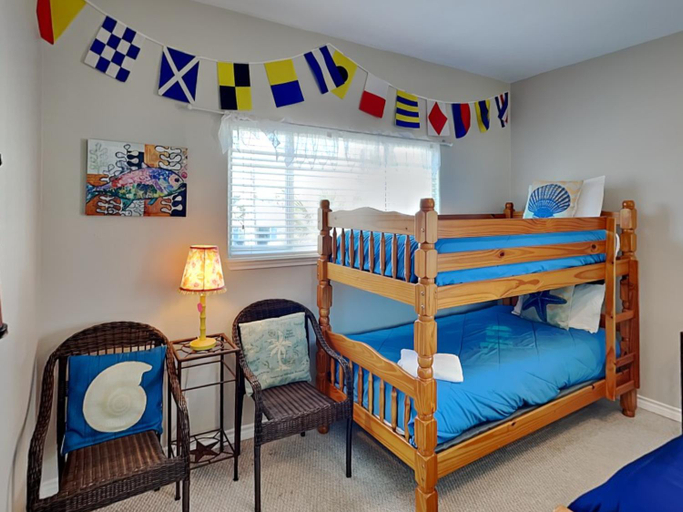 Bedroom 3, Saltwater Taffy, Nueces