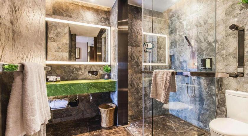 Bathroom 3, Rezen Hotel Pasonda Junyu, Foshan