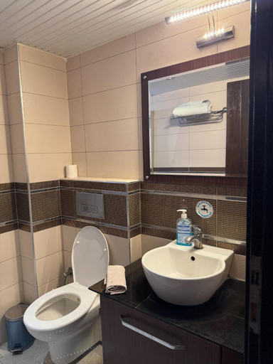 Bathroom, Alya otel, Merkez