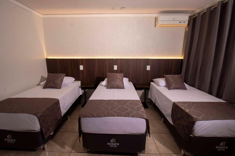 Bedroom 4, Rosa's Hotel, Toledo