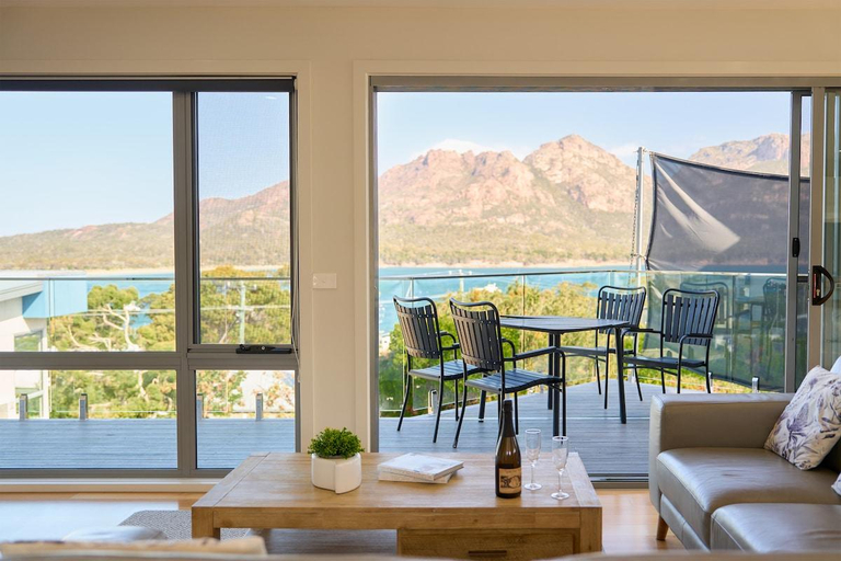 3, Deja Blue 2 - Freycinet, Glamorgan-Spring Bay