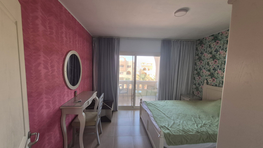 Room 2, Cousy one bedroom apartment, Al-Ghurdaqah