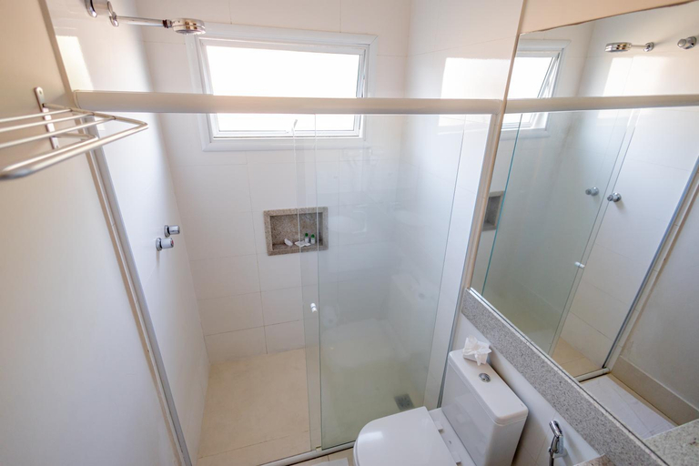 Bathroom 3, Villa de Holanda Parque Hotel, Holambra
