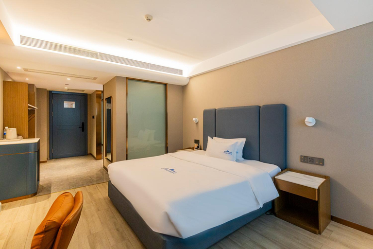 Bedroom 4, Blue Coast Hotel, Chengdu