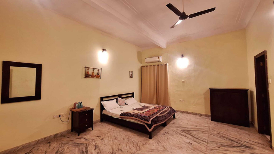 Bedroom 3, Urban Trippers Shamiyana Villa by Arindam, Jaipur
