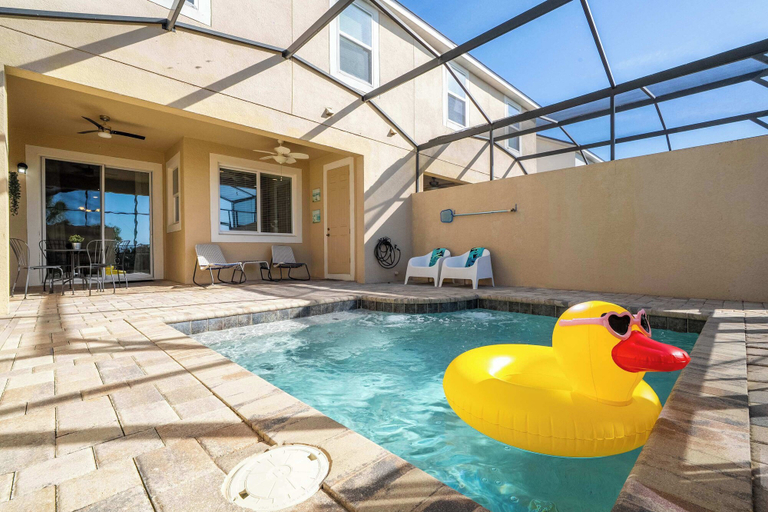 Sport & Beauty 4, Family Friendly 4Bd with Pool @ Solara Resort 1517, Osceola