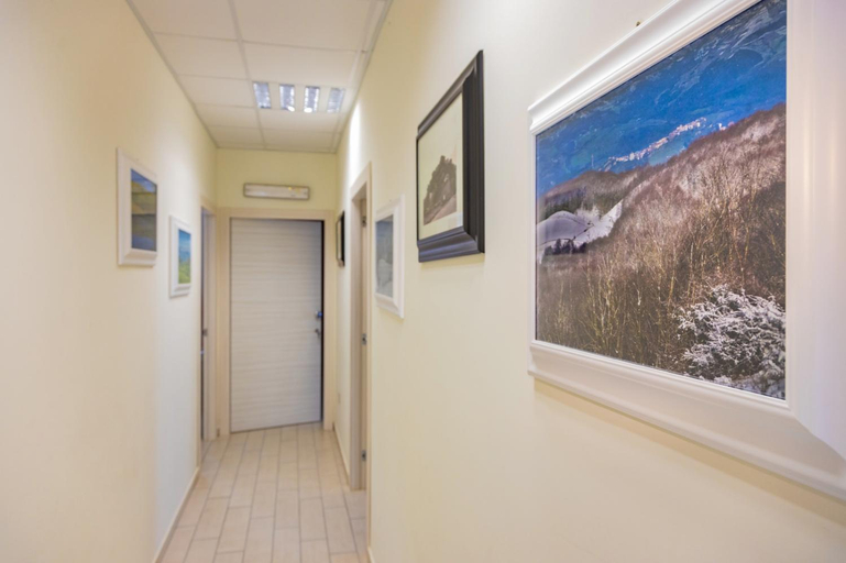 Public Area 2, FGS SERVICE SNC "White Room", Potenza