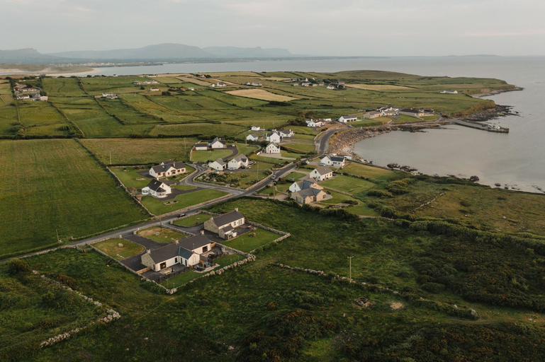 Others 5, Creevy Cottages