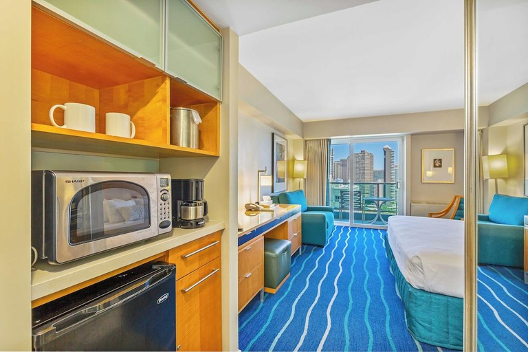 Bedroom 3, Castle at Ala Moana Hotel, Honolulu