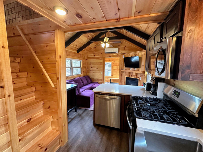 Interior 4, Bmv4 Tiny Home Topline, Coos