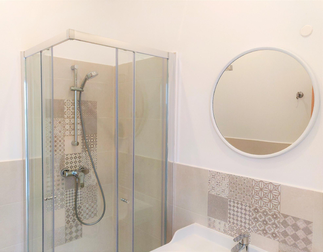 Bathroom 2, Pure Fonte Velha B&B, Vila do Bispo