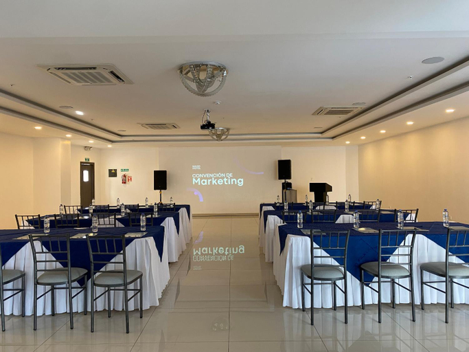 Others 3, Navio Hotel, Manta