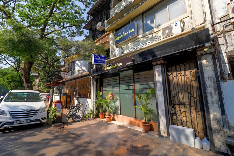 Exterior & Views 1, Aura Inn, Mumbai Suburban