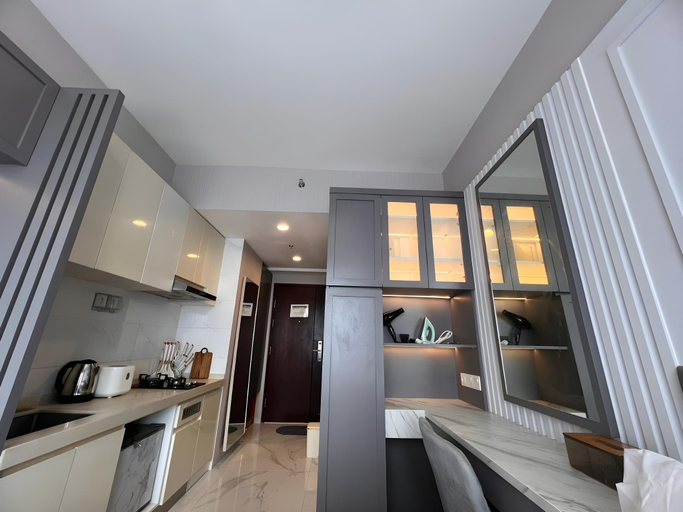 4, Four Living Sky House BSD, South Tangerang