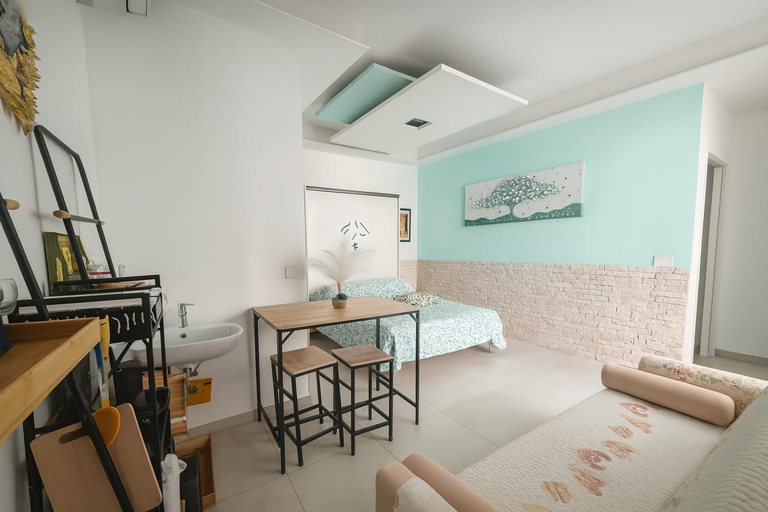 Others 4, Casa Bici In Bari, Bari