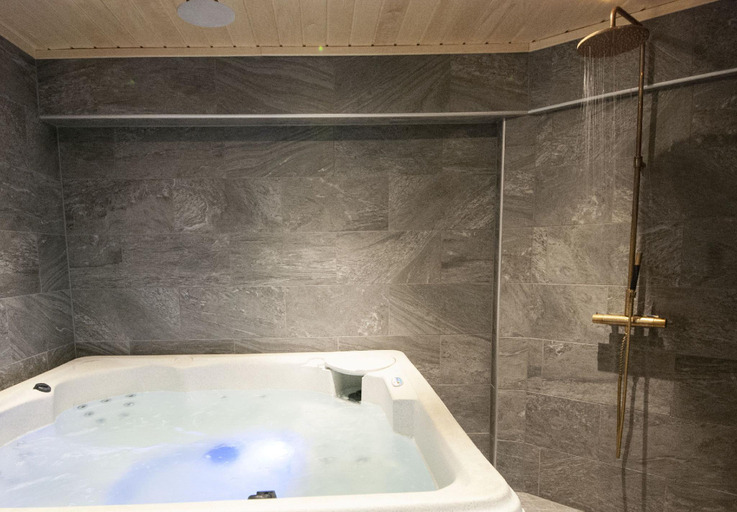 Bathroom 3, Hemavans Högfjällshotell, Storuman