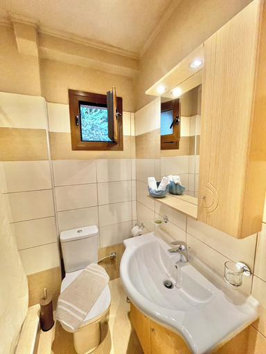 Bathroom 5, Koumaros Villas, Central Macedonia
