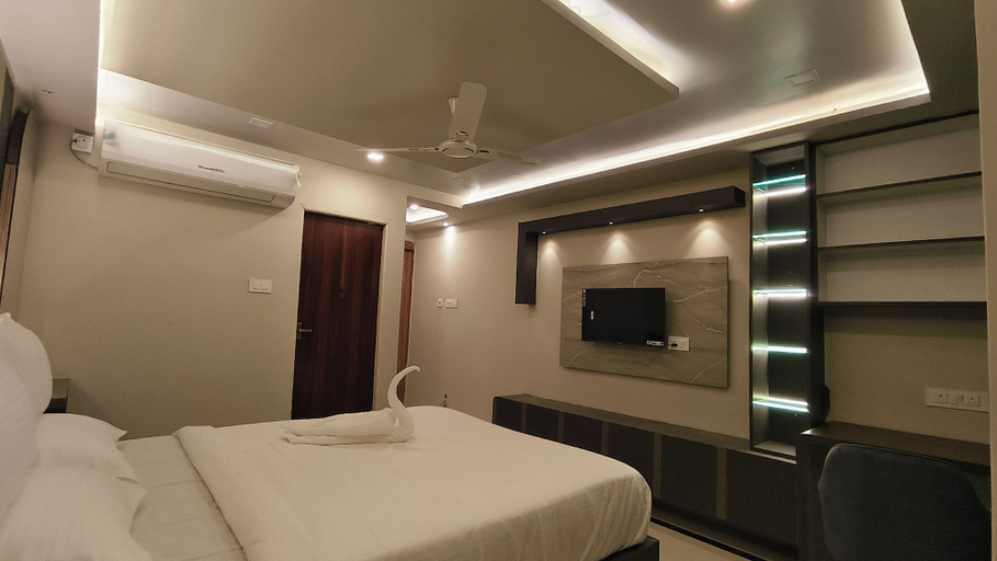 Room 5, Hotel High Rise, Kolkata