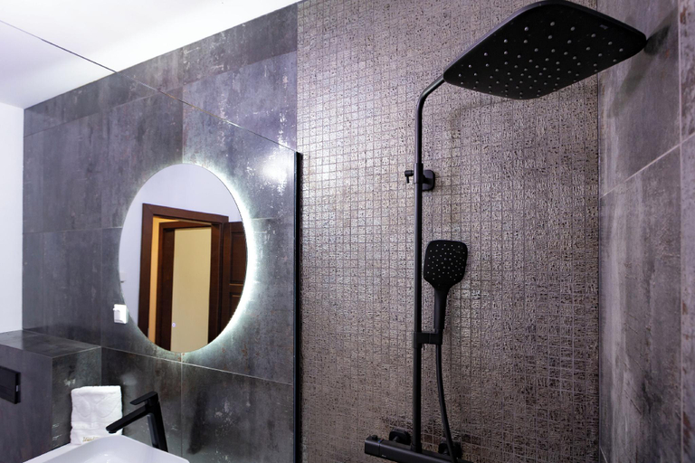 Bathroom, Wanderer, Sighisoara