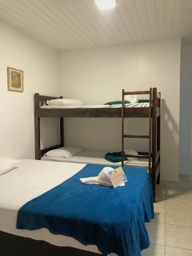 Bedroom 2, Pousada Casa Aratuca - 200mt da praia, São Francisco do Sul