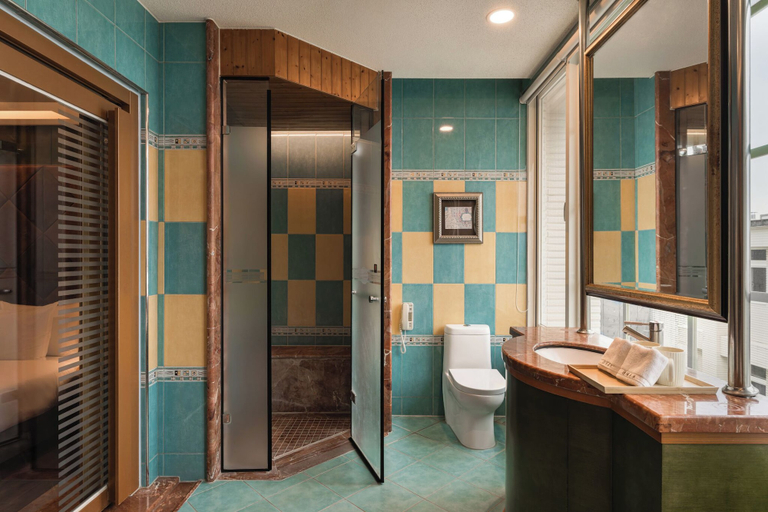 Bathroom 3, MUMU JIAO-XI, Yilan
