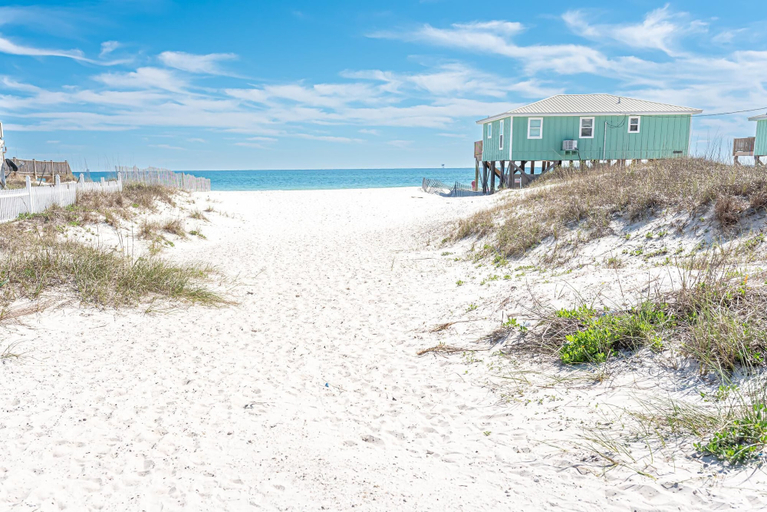 Beach 2, The Rookery III 4009, Baldwin
