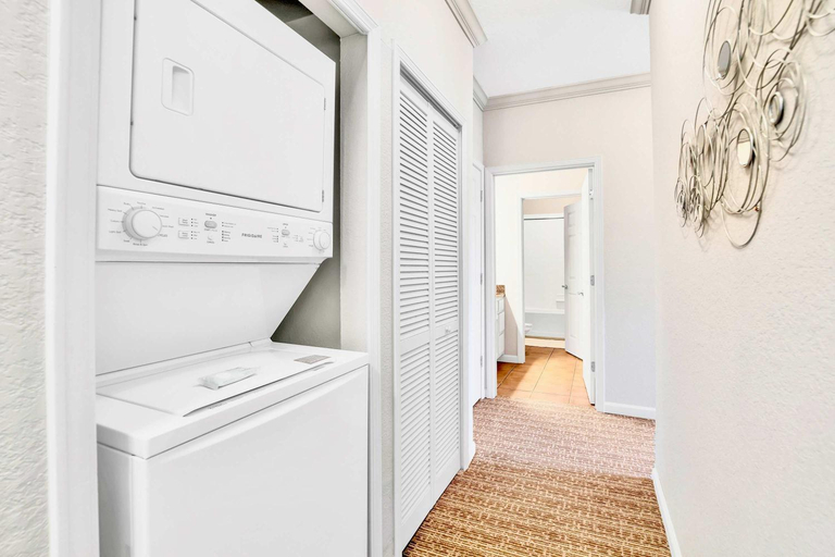 Others 4, Luxury 3BR Near Disney - Pool, Orange