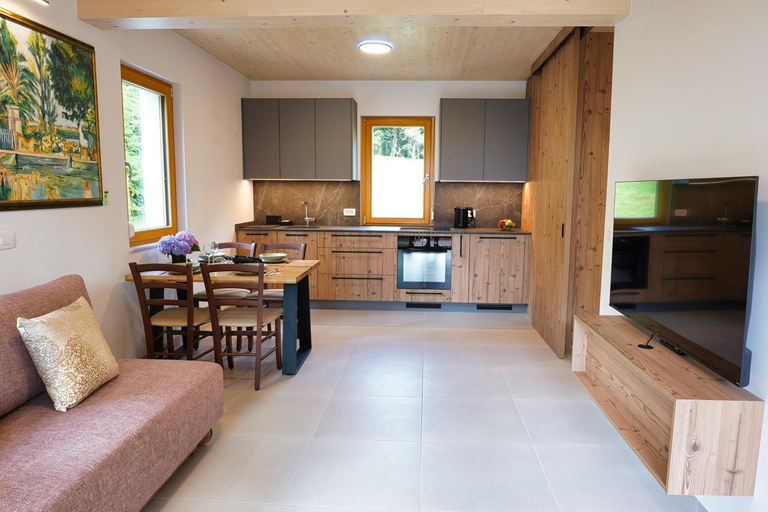 Others 2, House Elipsa, Bovec