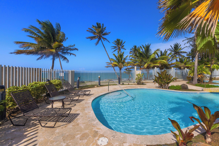 Pool 4, Grand Bay by Otium