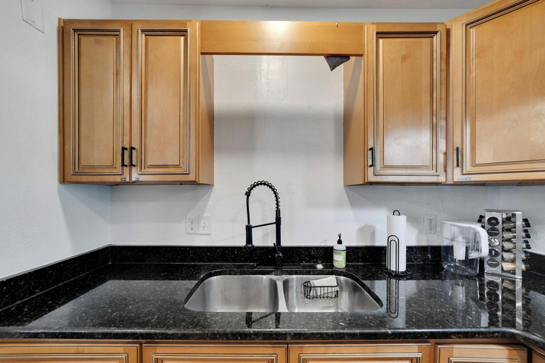 Interior 2, 2529 N Habana Place, Hillsborough