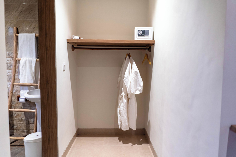 Bathroom 3, SUSI SPA Villa, Gianyar