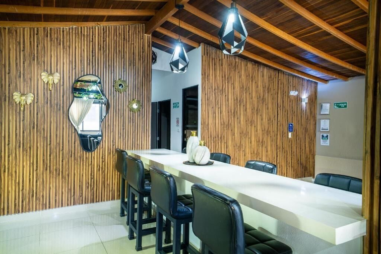 Dining, 6br penthouse 1 block lleras park, Medellín
