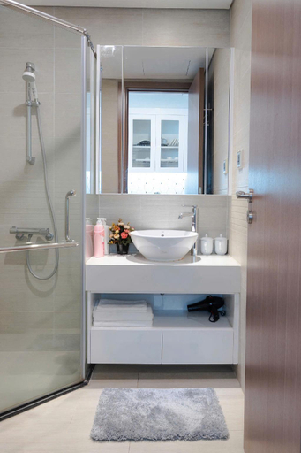 Bathroom, Trung Hoa Nhan Chinh Apartments, Từ Liêm