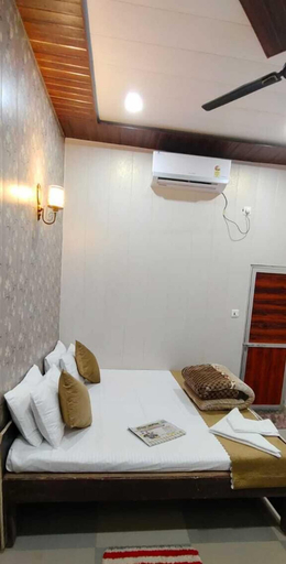 Bedroom 2, ANAND LOK VARANASI, Varanasi