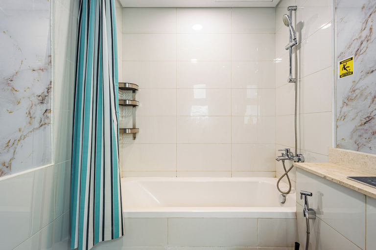 Bathroom 3, The Urban Retreat Elegant 3BR Townhouse, Dubai