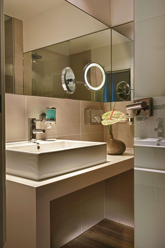 Bathroom 4, Conti Duisburg, Duisburg