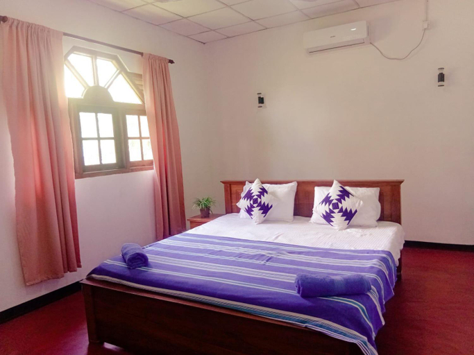 Bedroom 1, Charming 2-Bed Apartment in Weligama, Weligama