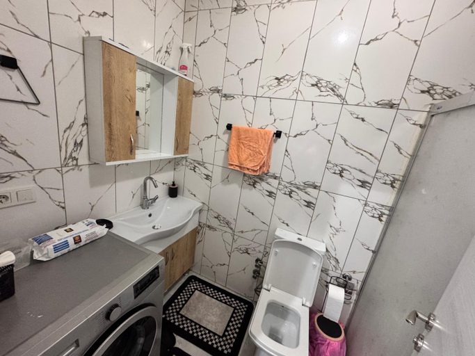 Bathroom 2, Dilaver Apart, Ümraniye