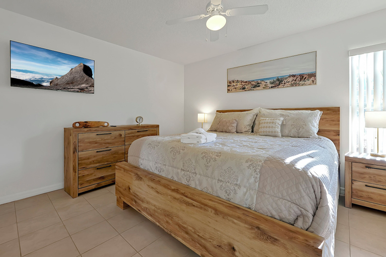 Interior 2, 2728 Club Cortile Circle Unit A 3bed, Osceola