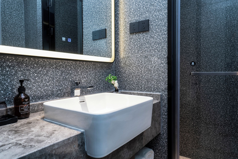 Bathroom, Jinglai Hotel Shanghai Songjiang, Shanghai