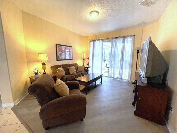 Interior 4, 229 Corvina Drive Davenport, 5bed, Polk