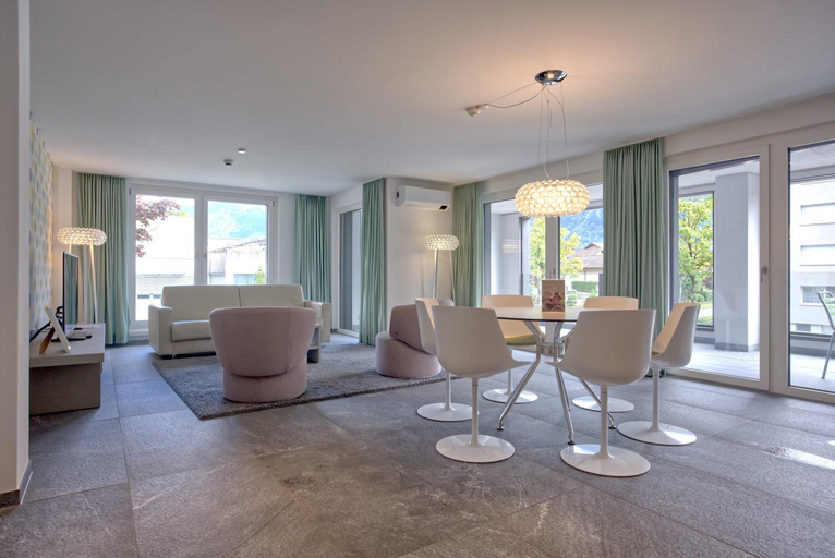 Others 4, Apartment JungfrauCenter Brienzersee - GriwaRent AG, Interlaken
